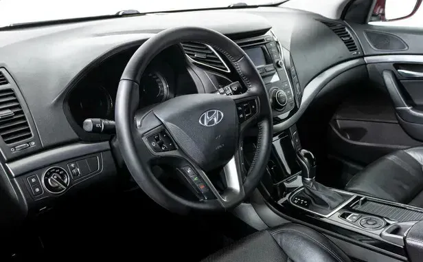 Hyundai i40, I Рестайлинг — фото 7
