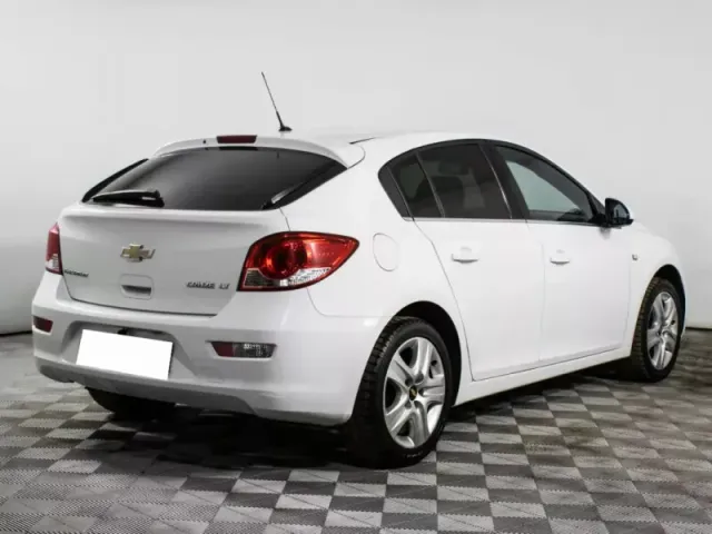 Chevrolet Cruze, I — фото 4