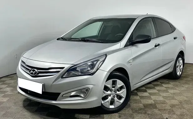Hyundai Solaris, I Рестайлинг — фото 1