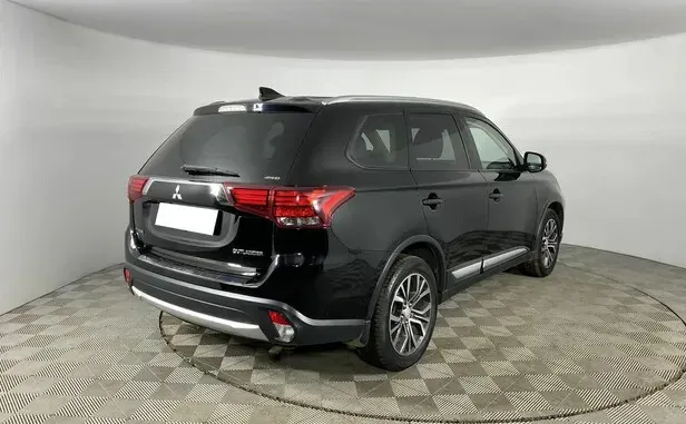 Mitsubishi Outlander, III Рестайлинг 2 — фото 2