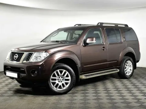 Nissan Pathfinder, III — фото 1