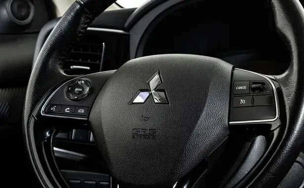 Mitsubishi Outlander, III Рестайлинг 2 — фото 12