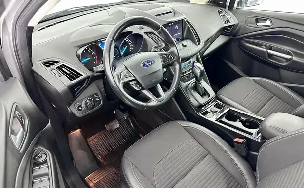 Ford Kuga, II Рестайлинг — фото 6