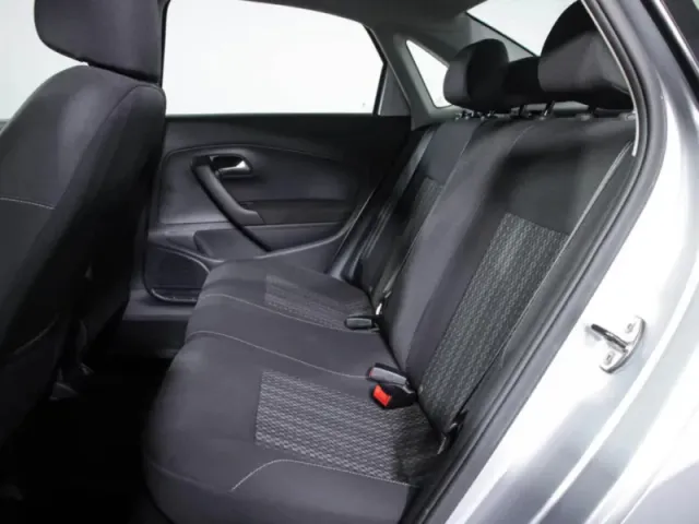 Volkswagen Polo, V Рестайлинг — фото 11