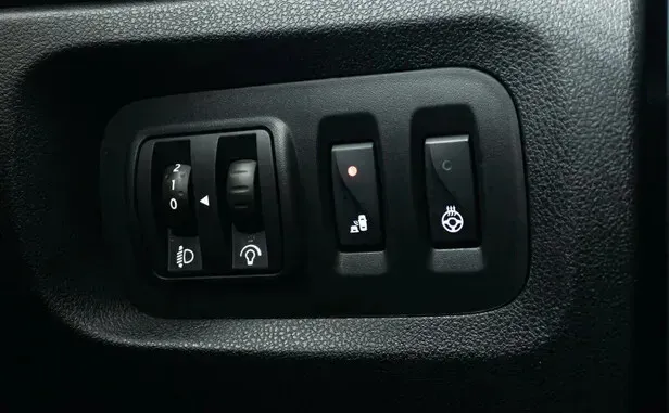 Renault Kaptur, I Рестайлинг — фото 13