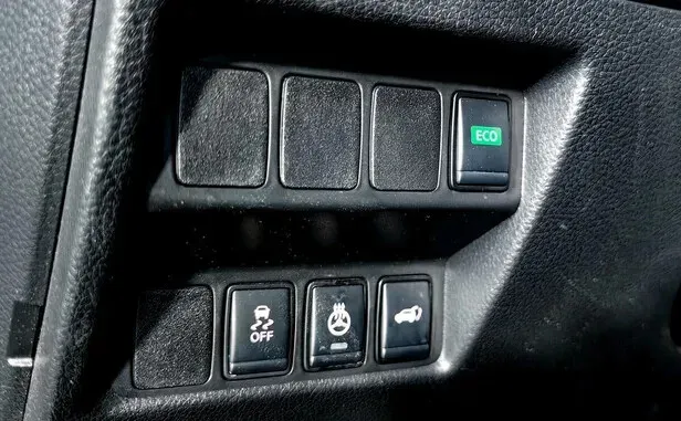 Nissan X-Trail, III Рестайлинг — фото 11