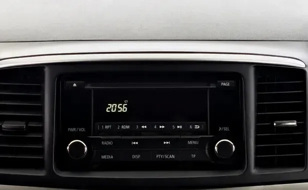 Mitsubishi Lancer, X Рестайлинг — фото 9