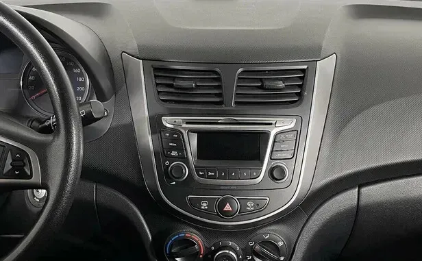 Hyundai Solaris, I Рестайлинг — фото 14
