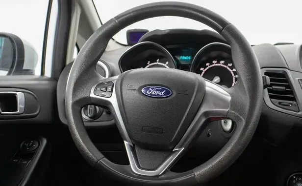 Ford Fiesta, Mk6 Рестайлинг — фото 8