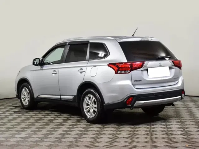 Mitsubishi Outlander, III Рестайлинг 2 — фото 7