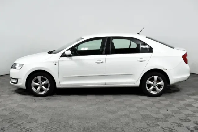 Skoda Rapid, I — фото 8