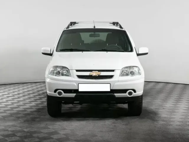 Chevrolet Niva — фото 2