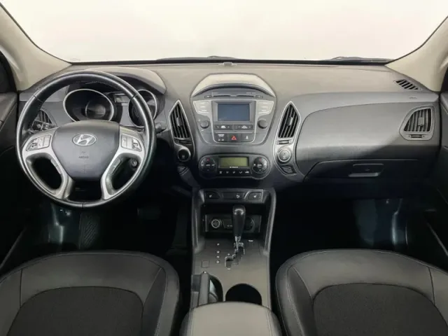 Hyundai ix35, I — фото 12