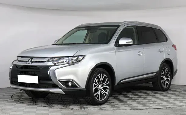 Mitsubishi Outlander, III Рестайлинг 2 — фото 1