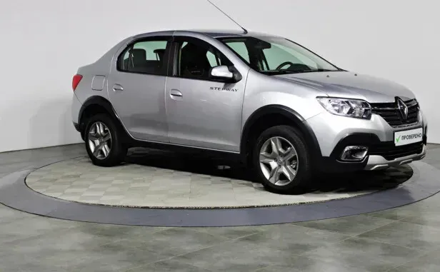 Renault Logan, II Рестайлинг — фото 3
