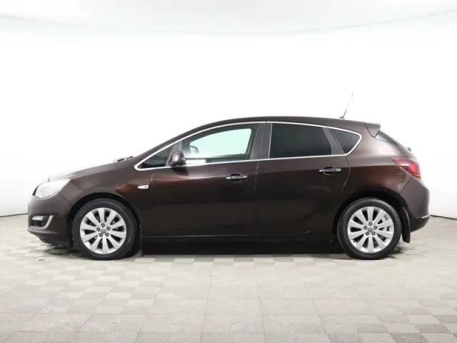 Opel Astra — фото 4