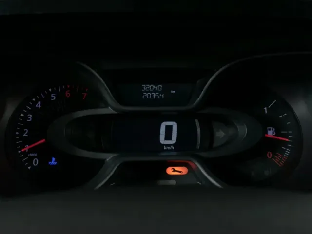 Renault Kaptur, I Рестайлинг — фото 13