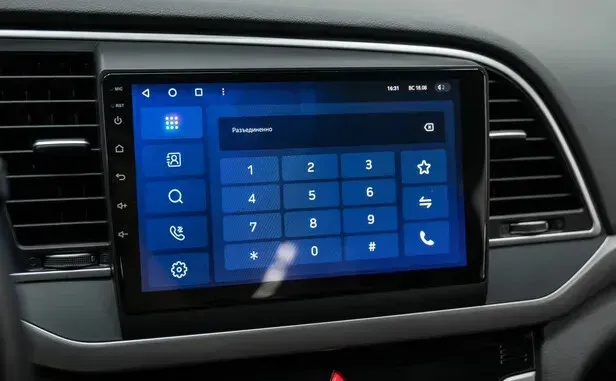 Hyundai Elantra, VI (AD) — фото 18