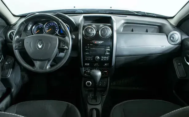 Renault Duster, I Рестайлинг — фото 7