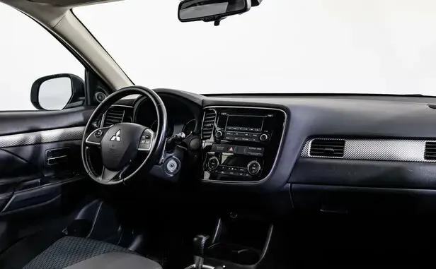 Mitsubishi Outlander, III Рестайлинг — фото 5