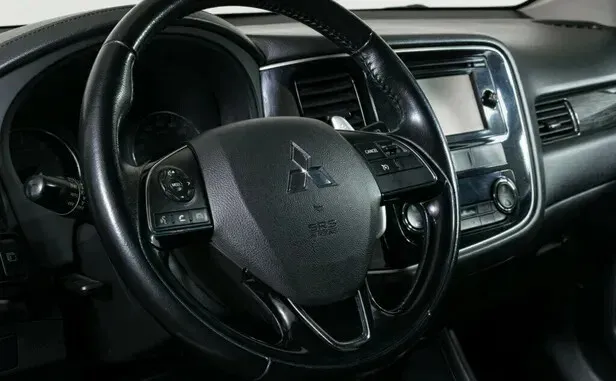 Mitsubishi Outlander, III Рестайлинг 2 — фото 5