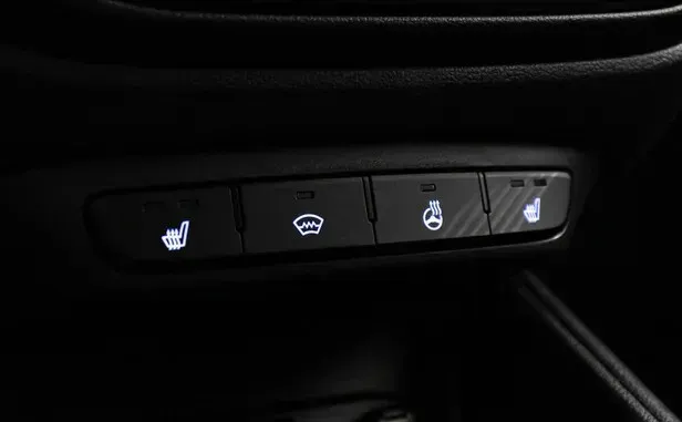 Hyundai Solaris, II — фото 18