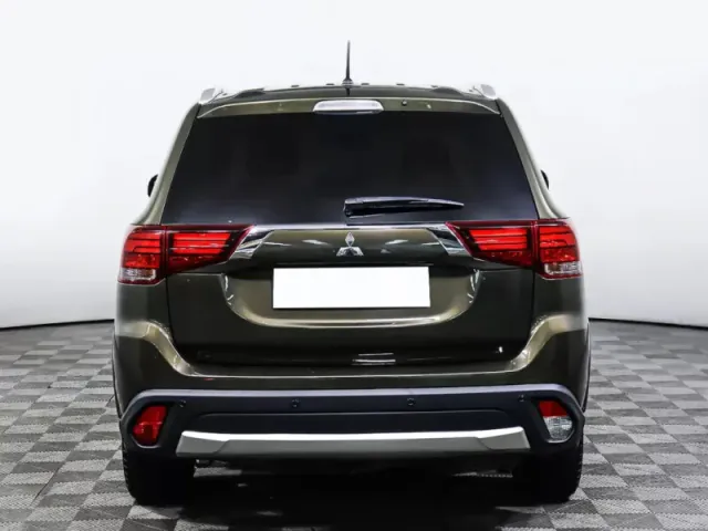Mitsubishi Outlander, III Рестайлинг 2 — фото 6