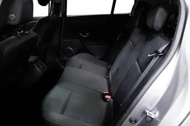 Renault Megane, III Рестайлинг — фото 9