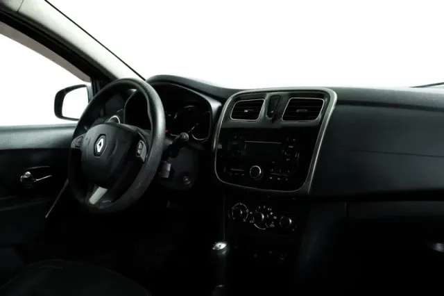 Renault Logan, II — фото 11