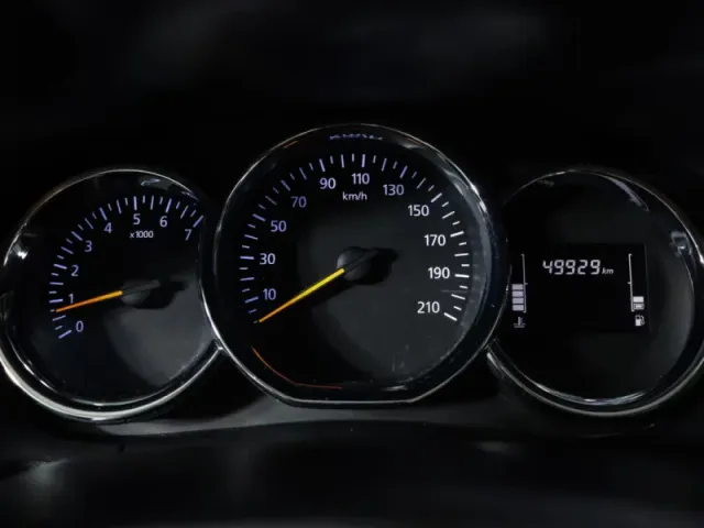 Renault Duster, I Рестайлинг — фото 9