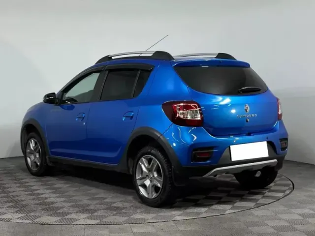Renault Sandero, II Рестайлинг — фото 7
