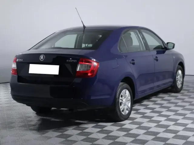 Skoda Rapid, I — фото 5