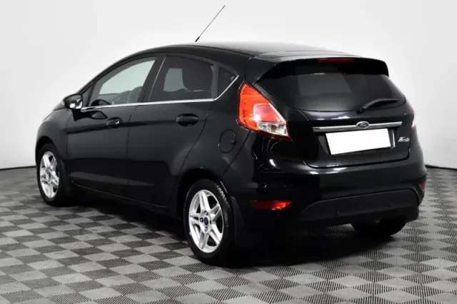 Ford Fiesta, Mk6 Рестайлинг — фото 7