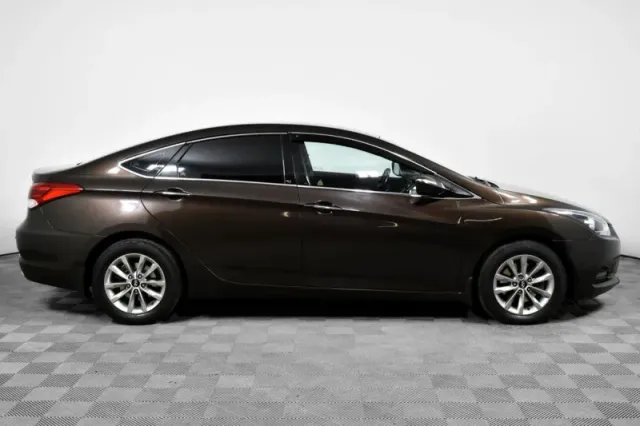 Hyundai i40, I Рестайлинг — фото 4