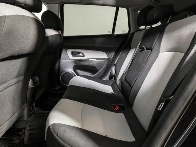 Chevrolet Cruze, I Рестайлинг — фото 10
