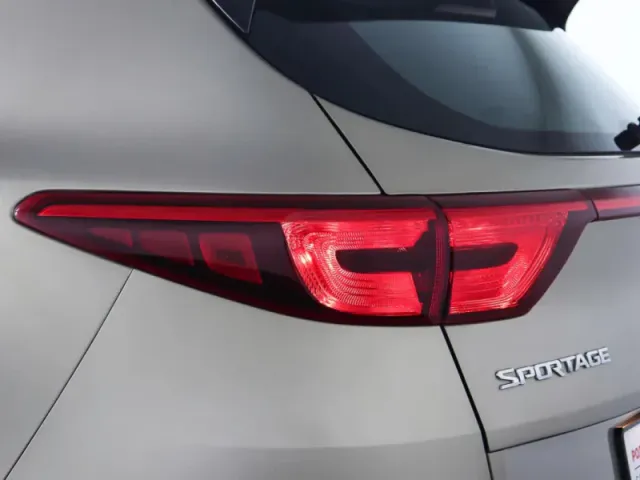 Kia Sportage, IV — фото 9