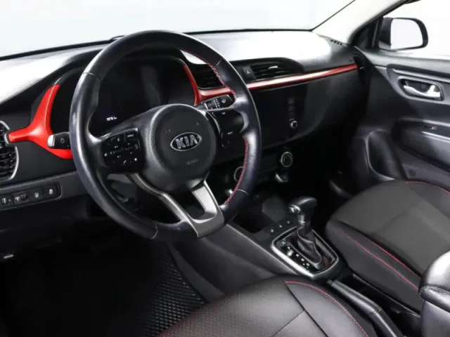 Kia Rio, IV Рестайлинг — фото 13