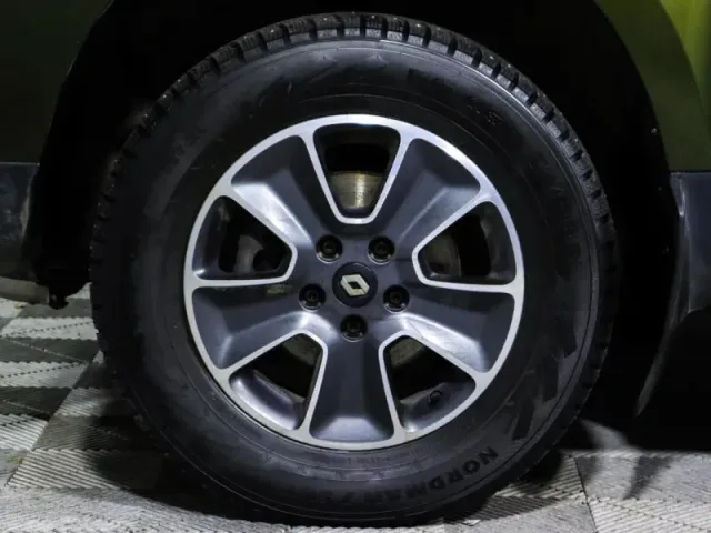 Renault Duster, I Рестайлинг — фото 7