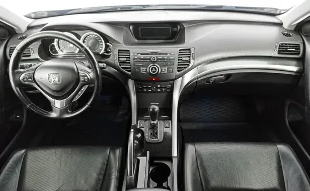Honda Accord, VIII Рестайлинг — фото 5