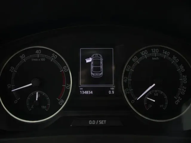 Skoda Rapid, I Рестайлинг — фото 12