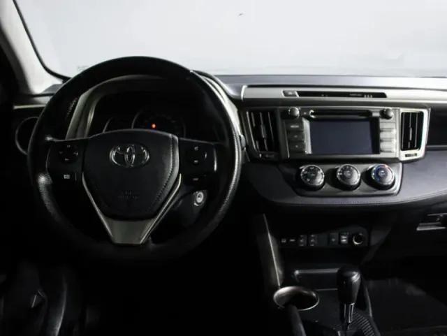 Toyota RAV4, IV (XA40) — фото 13
