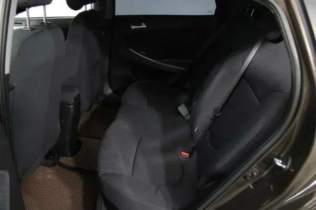 Hyundai Solaris, I Рестайлинг — фото 9