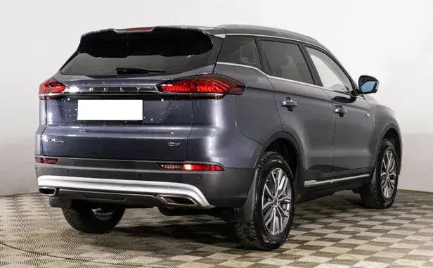 Geely Atlas Pro — фото 2