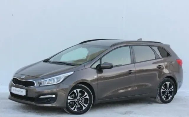 Kia Ceed, II Рестайлинг — фото 2