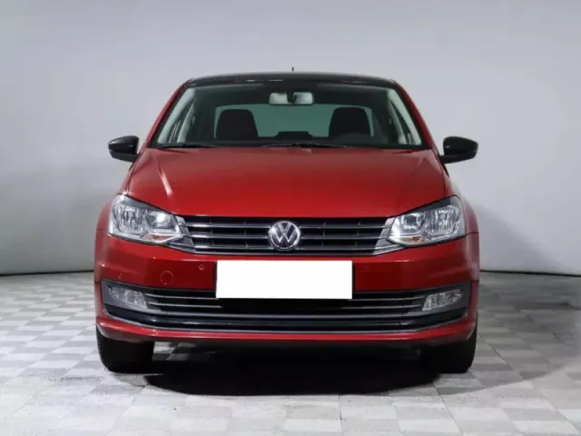 Volkswagen Polo, V Рестайлинг — фото 2
