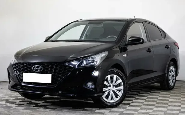 Hyundai Solaris, II Рестайлинг — фото 1