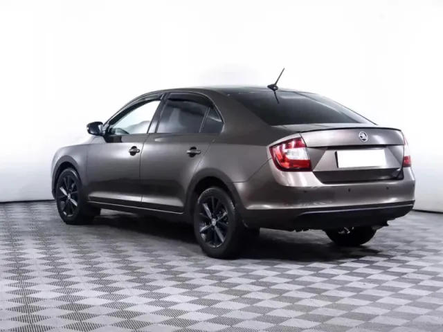 Skoda Rapid, I Рестайлинг — фото 7