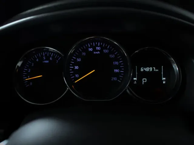 Renault Logan, II Рестайлинг — фото 5