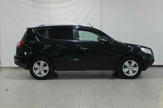 Geely Emgrand X7, I — фото 6