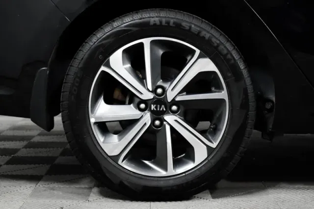 Kia Rio, IV — фото 9